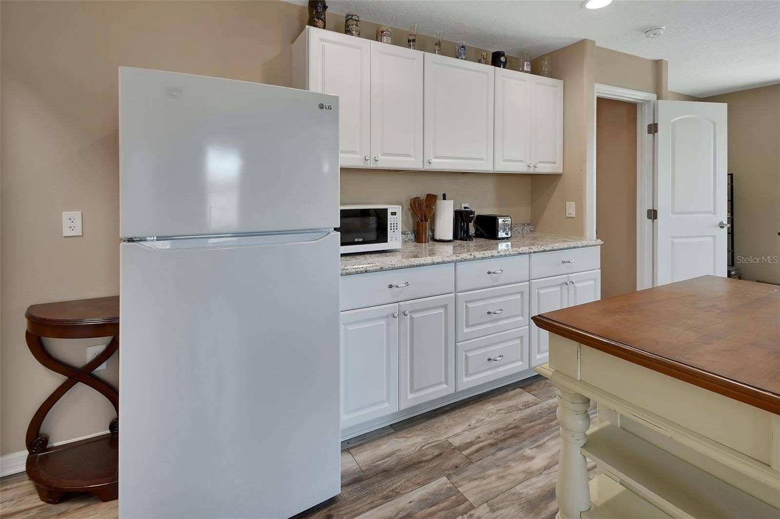 Upstairs kitchenette