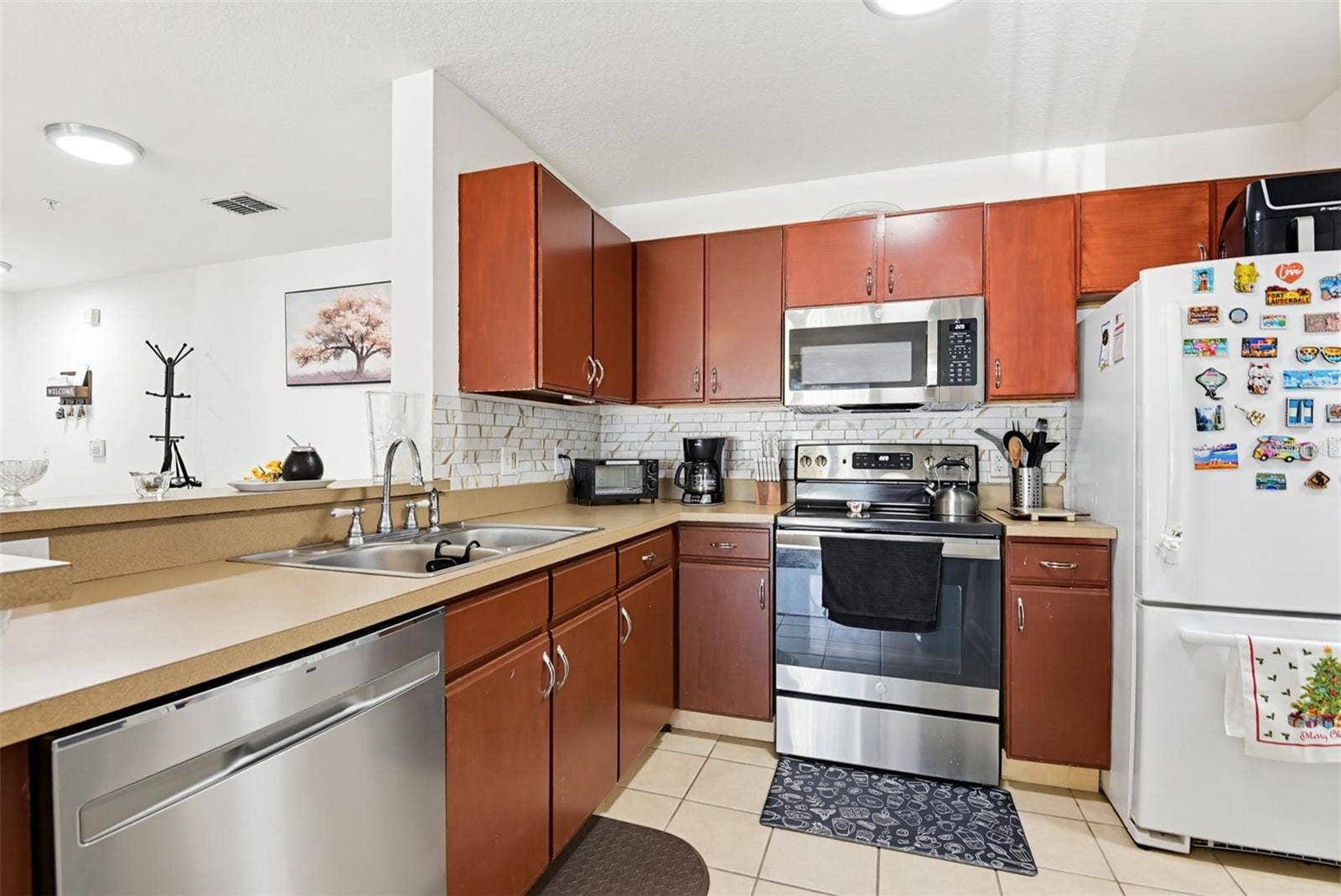 940 VILLAGE TRAIL, #6-103, Port Orange, FL 32127