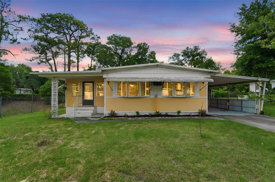 Property photo for 4128 WOODLAND CIRCLE, Deland, FL