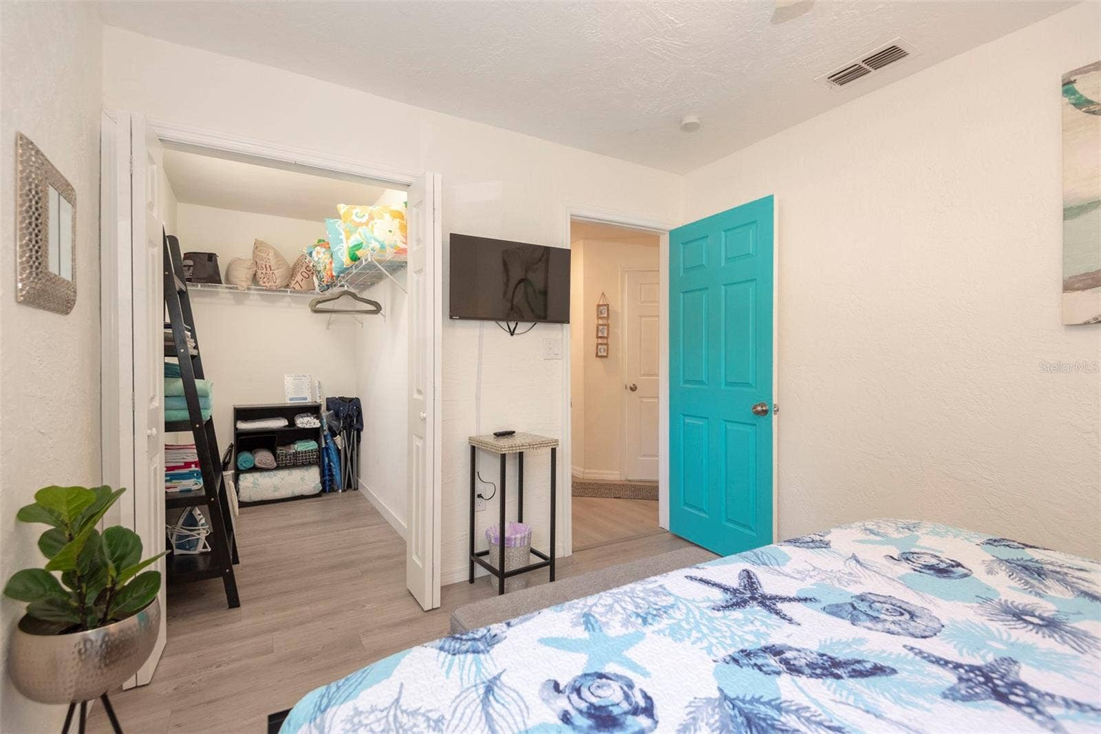 5125 ISABELLE AVENUE, Port Orange, FL 32127 5125 ISABELLE AVENUE, Port Orange, FL 32127