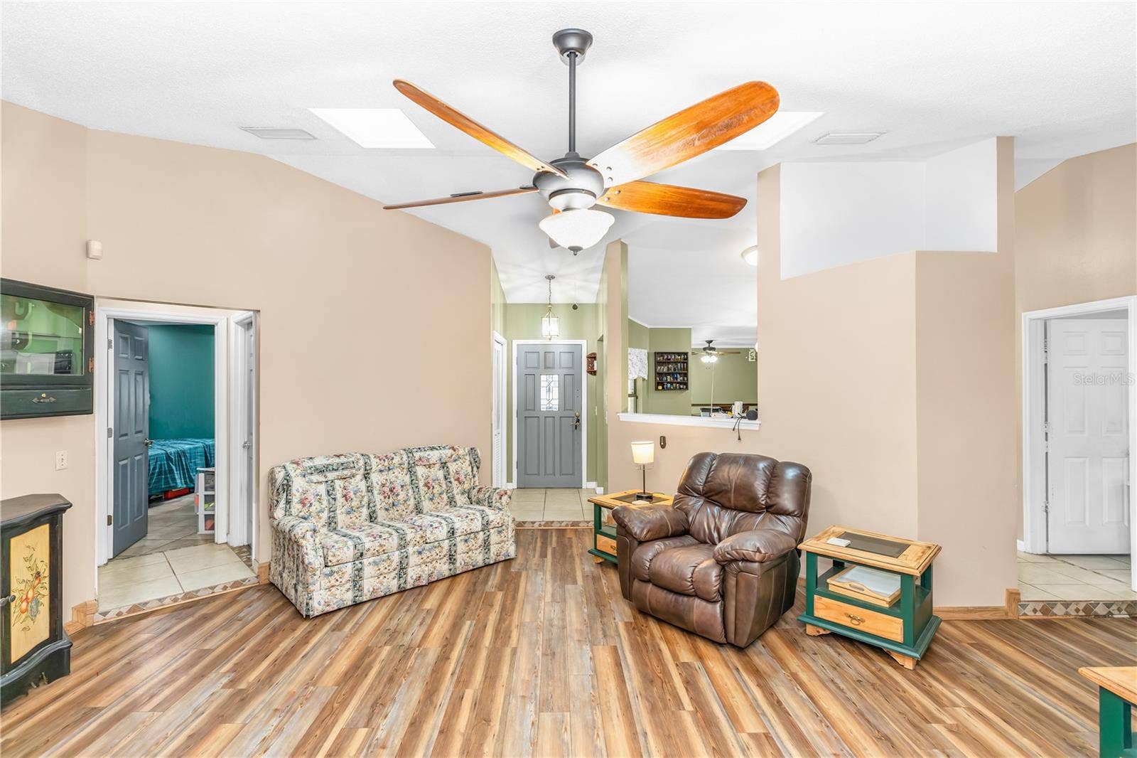 721 MCGREGOR ROAD, Deland, FL 32720 Living Room