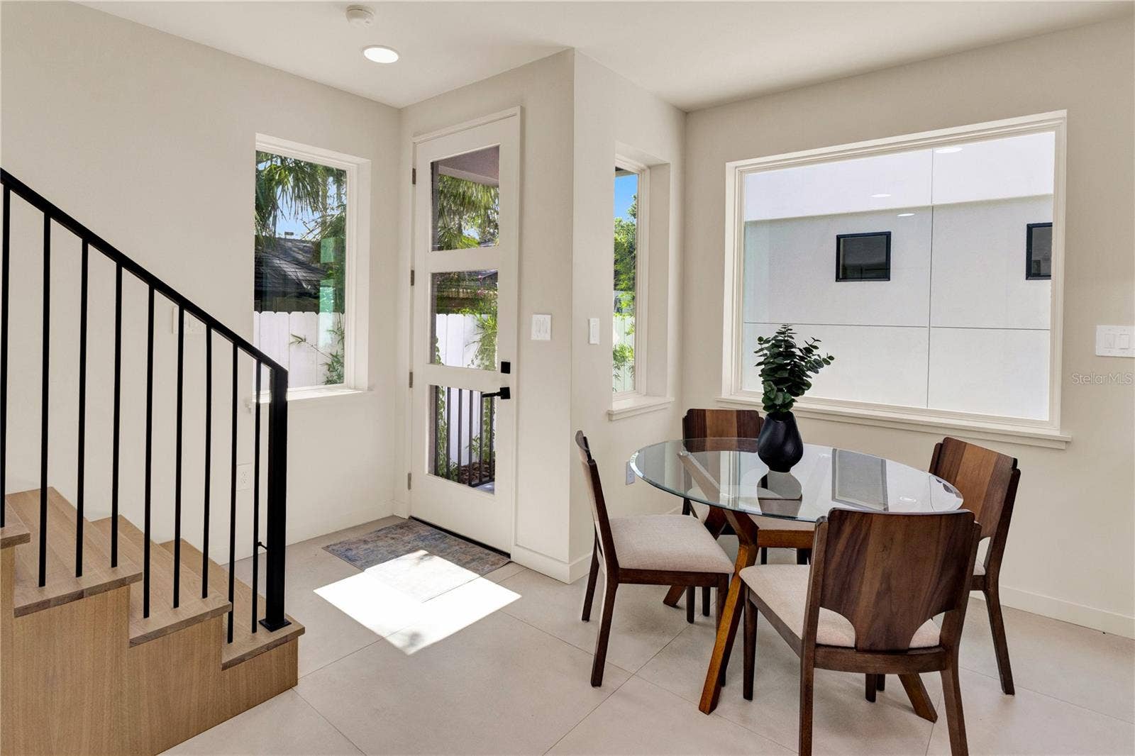 102 W PRINCETON STREET, Orlando, FL 32804 102 W PRINCETON STREET, Orlando, FL 32804