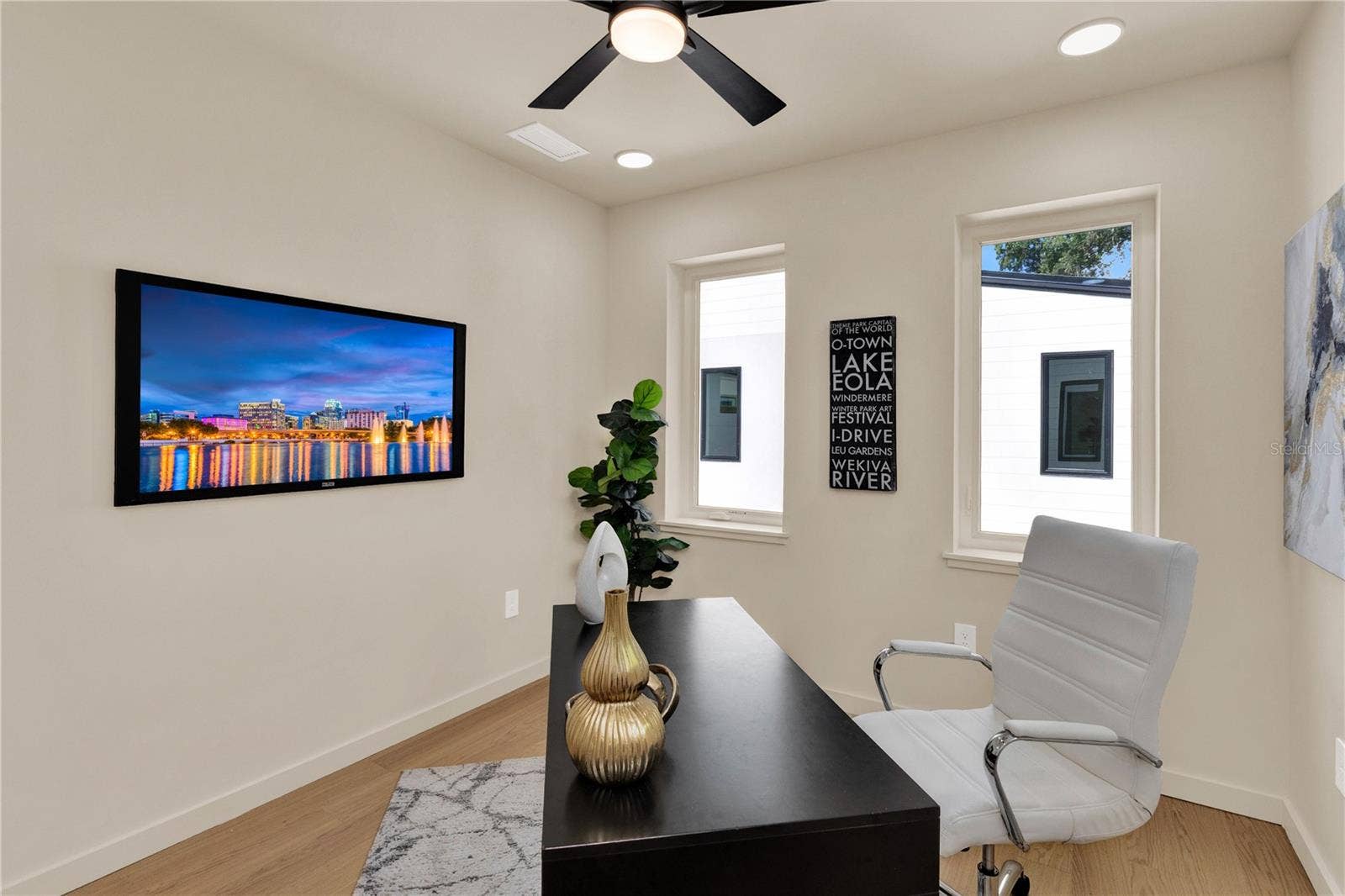 102 W PRINCETON STREET, Orlando, FL 32804 102 W PRINCETON STREET, Orlando, FL 32804