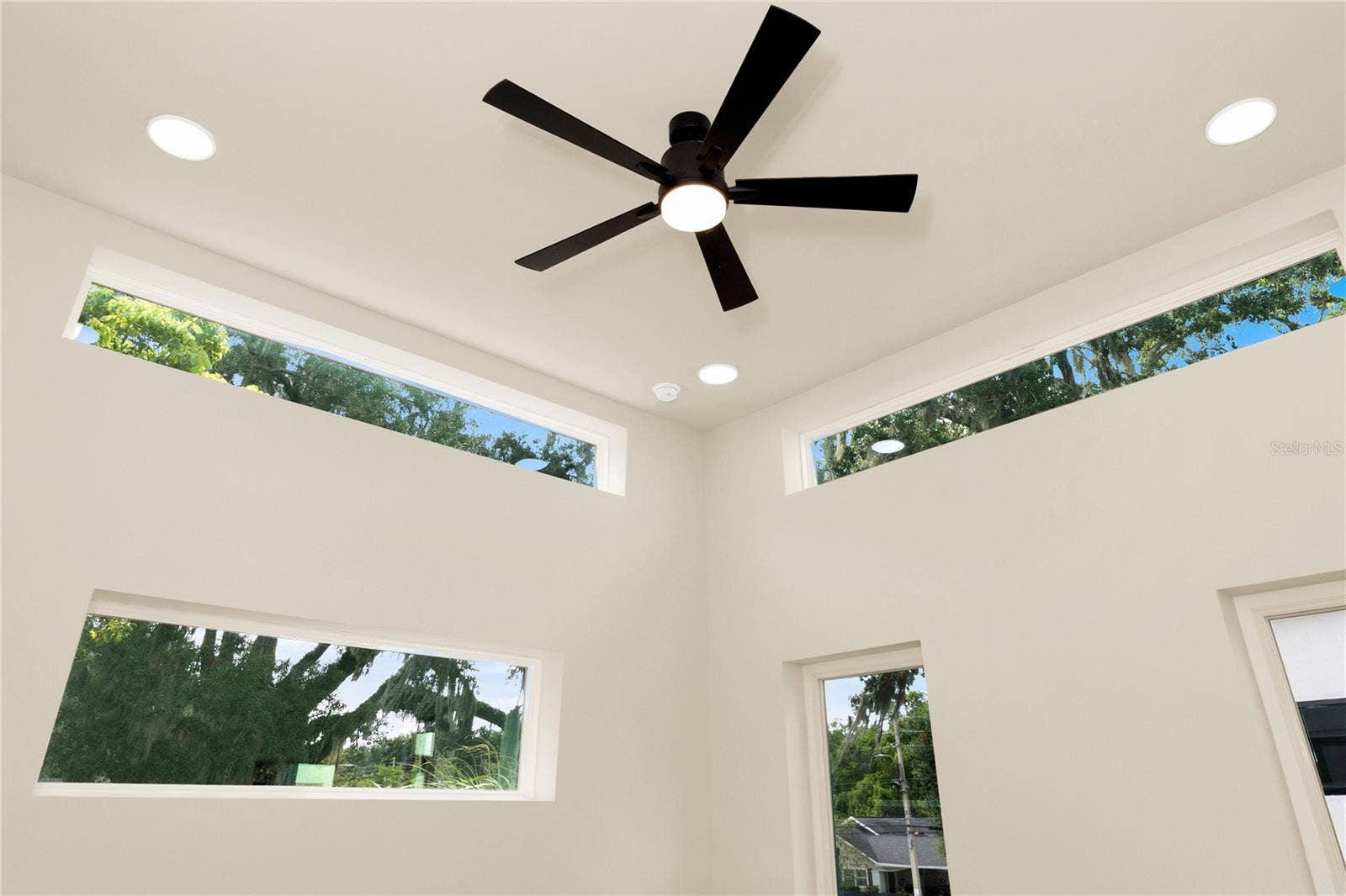 102 W PRINCETON STREET, Orlando, FL 32804 102 W PRINCETON STREET, Orlando, FL 32804
