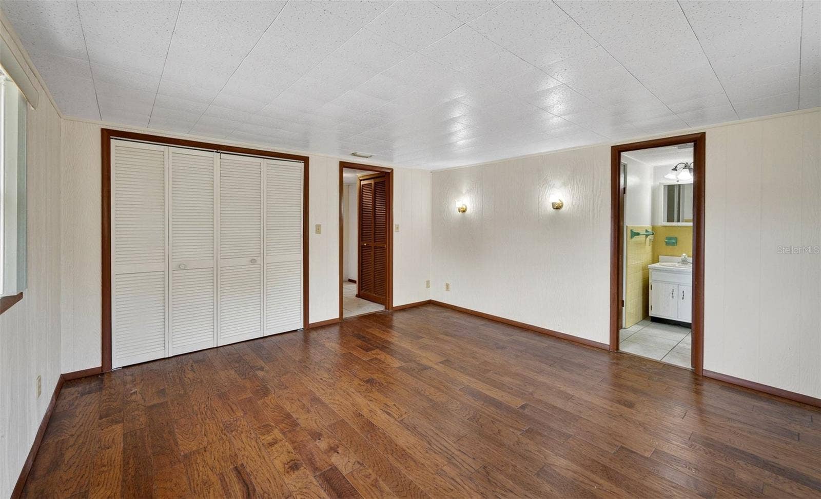1961 CAROLINA AVENUE, Ormond Beach, FL 32174 1961 CAROLINA AVENUE, Ormond Beach, FL 32174