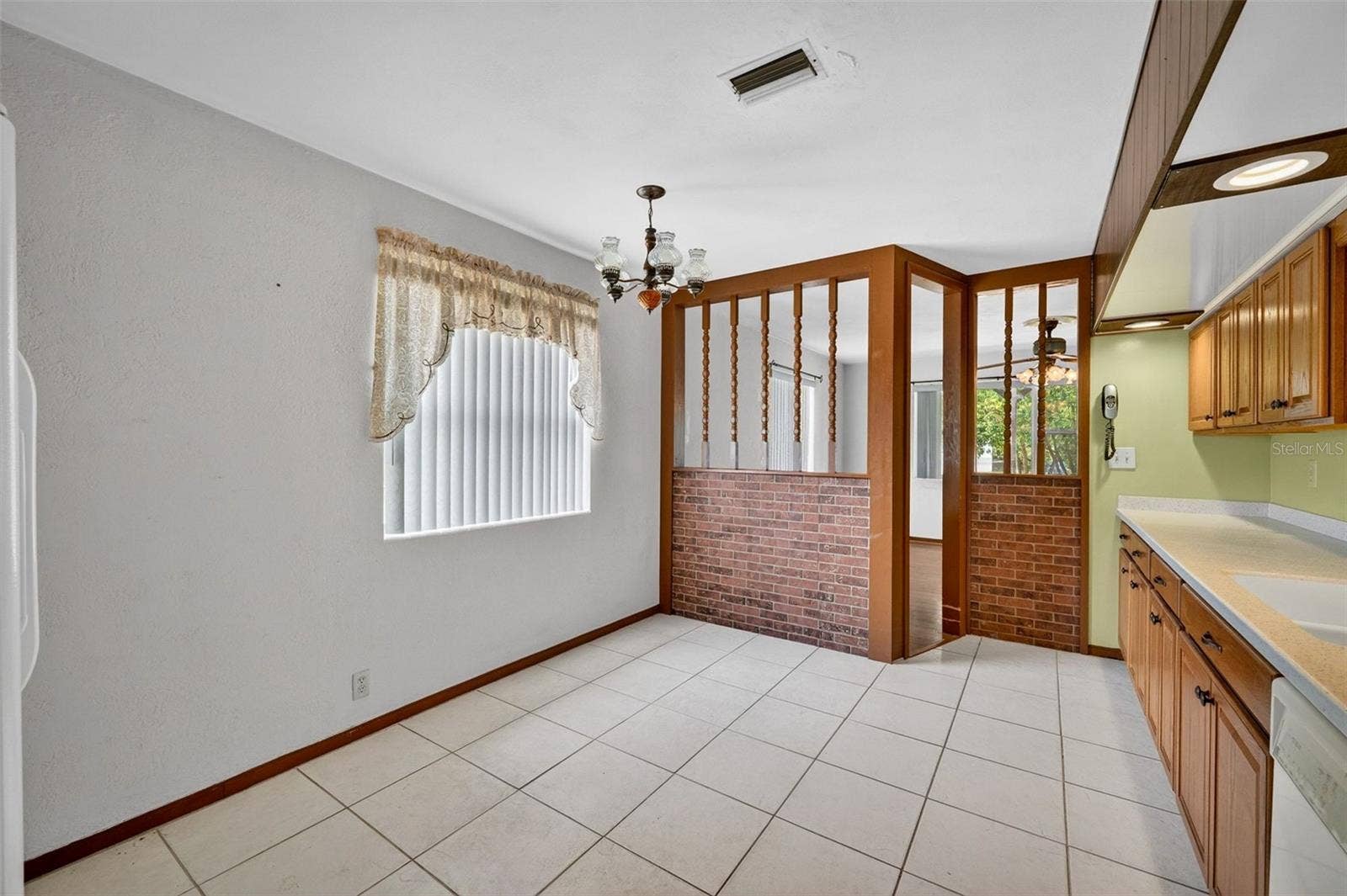 1961 CAROLINA AVENUE, Ormond Beach, FL 32174 1961 CAROLINA AVENUE, Ormond Beach, FL 32174