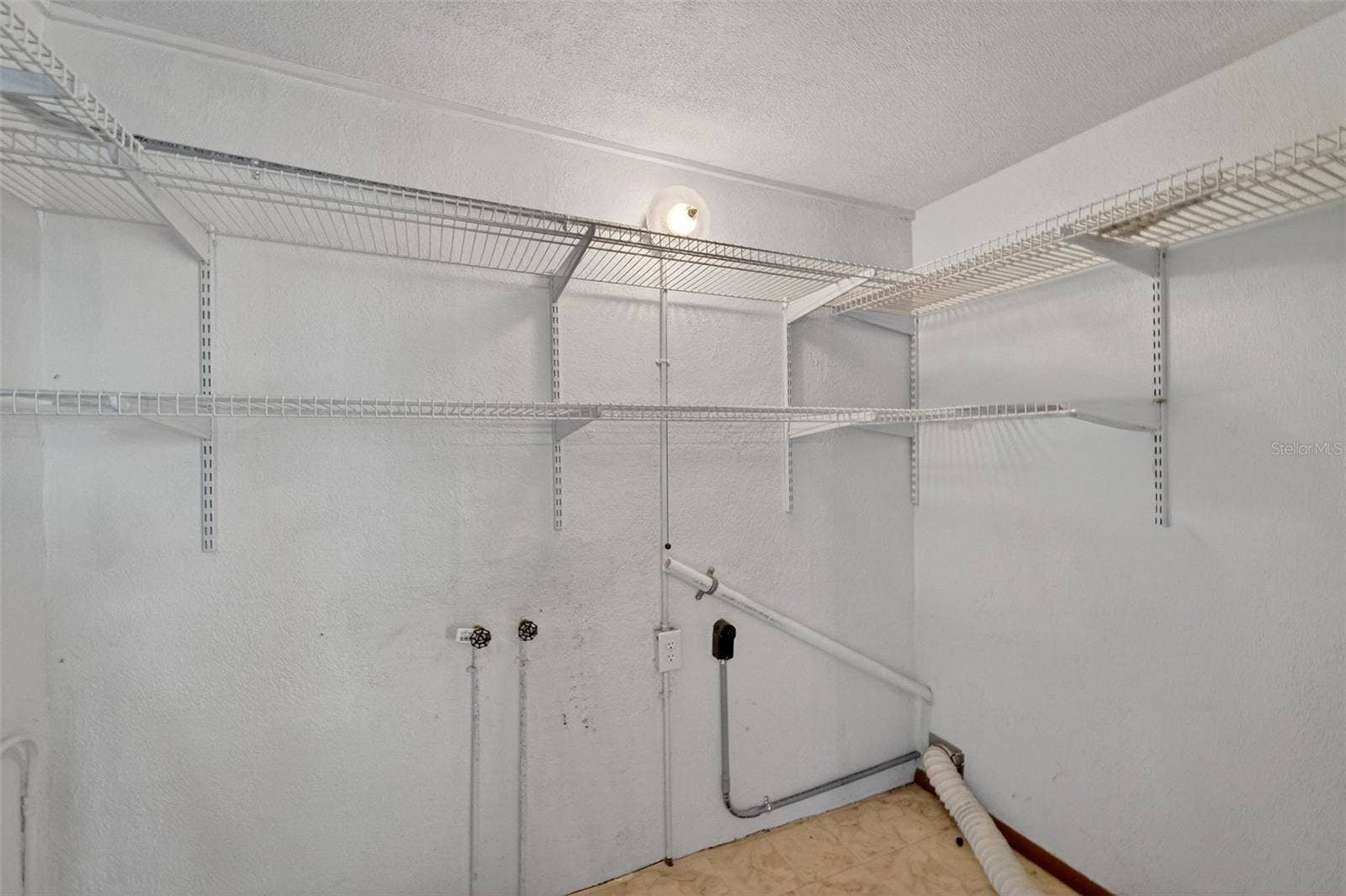 1961 CAROLINA AVENUE, Ormond Beach, FL 32174 1961 CAROLINA AVENUE, Ormond Beach, FL 32174