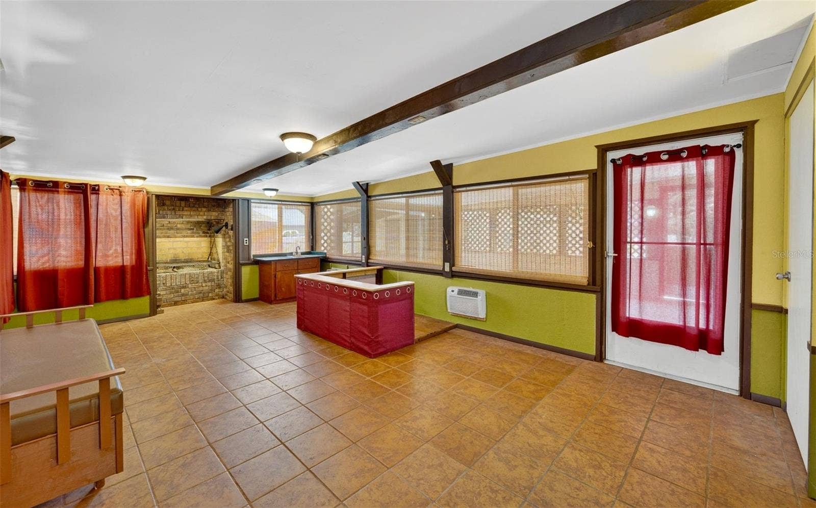 1961 CAROLINA AVENUE, Ormond Beach, FL 32174 1961 CAROLINA AVENUE, Ormond Beach, FL 32174