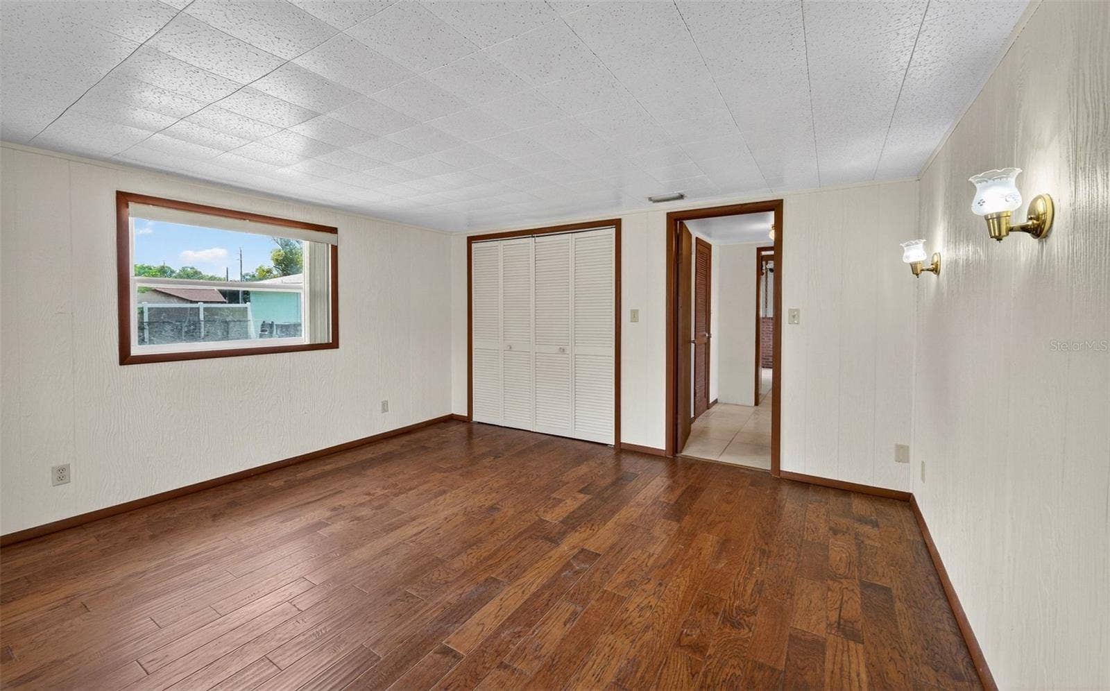 1961 CAROLINA AVENUE, Ormond Beach, FL 32174 1961 CAROLINA AVENUE, Ormond Beach, FL 32174