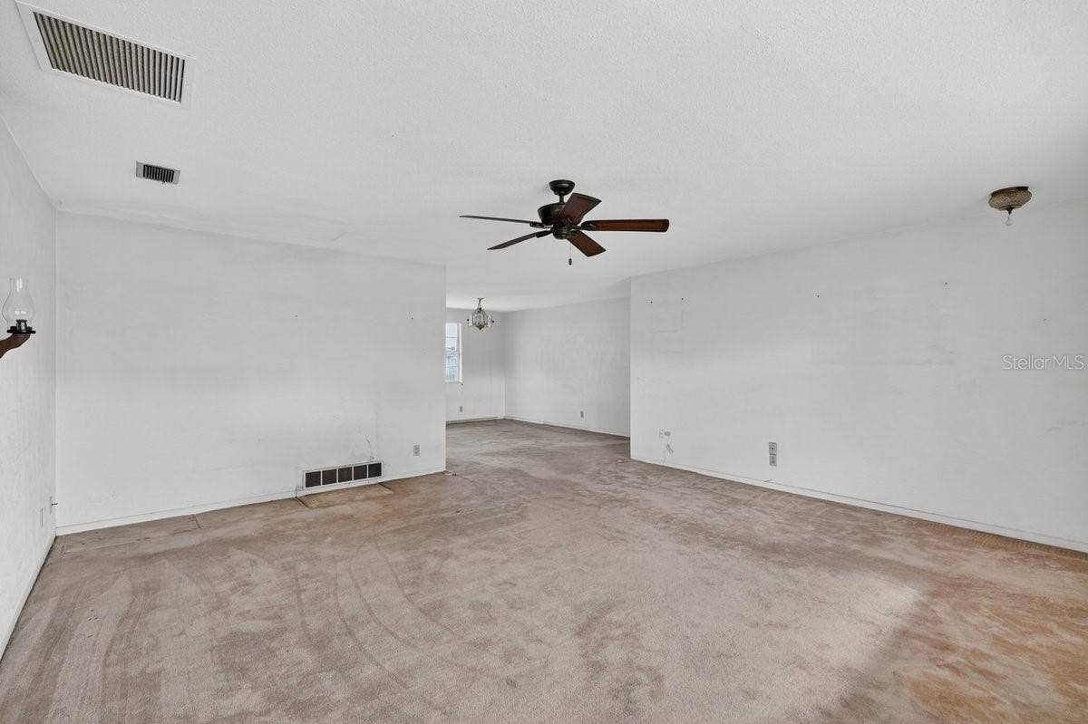 2342 CITRUS AVENUE, South Daytona, FL 32119 2342 CITRUS AVENUE, South Daytona, FL 32119