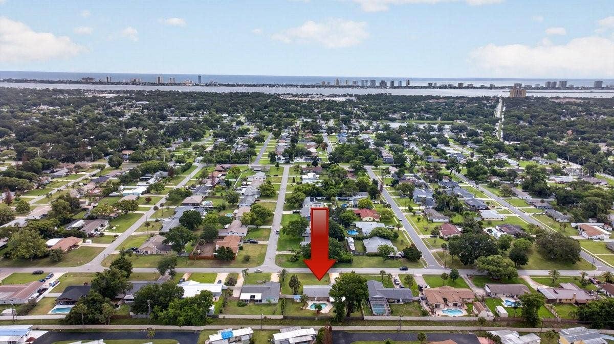 2342 CITRUS AVENUE, South Daytona, FL 32119 2342 CITRUS AVENUE, South Daytona, FL 32119
