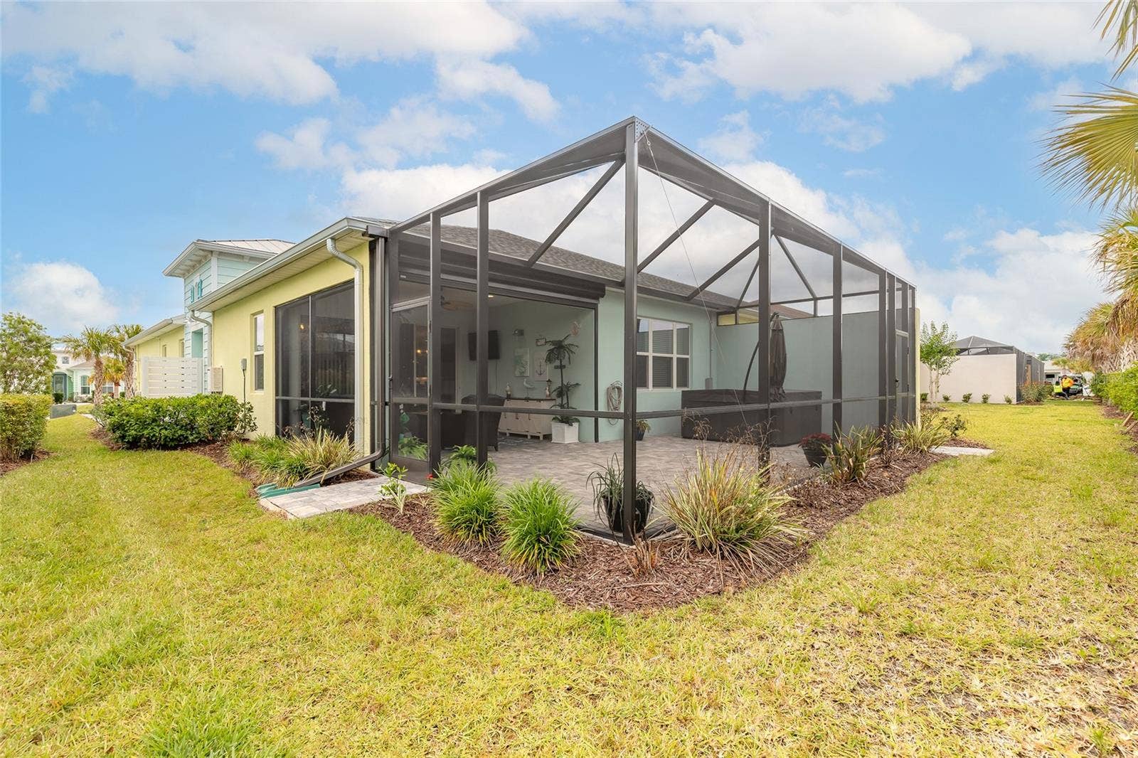 230 SAND BAR LANE, Daytona Beach, FL 32124 Maintenance free exterior