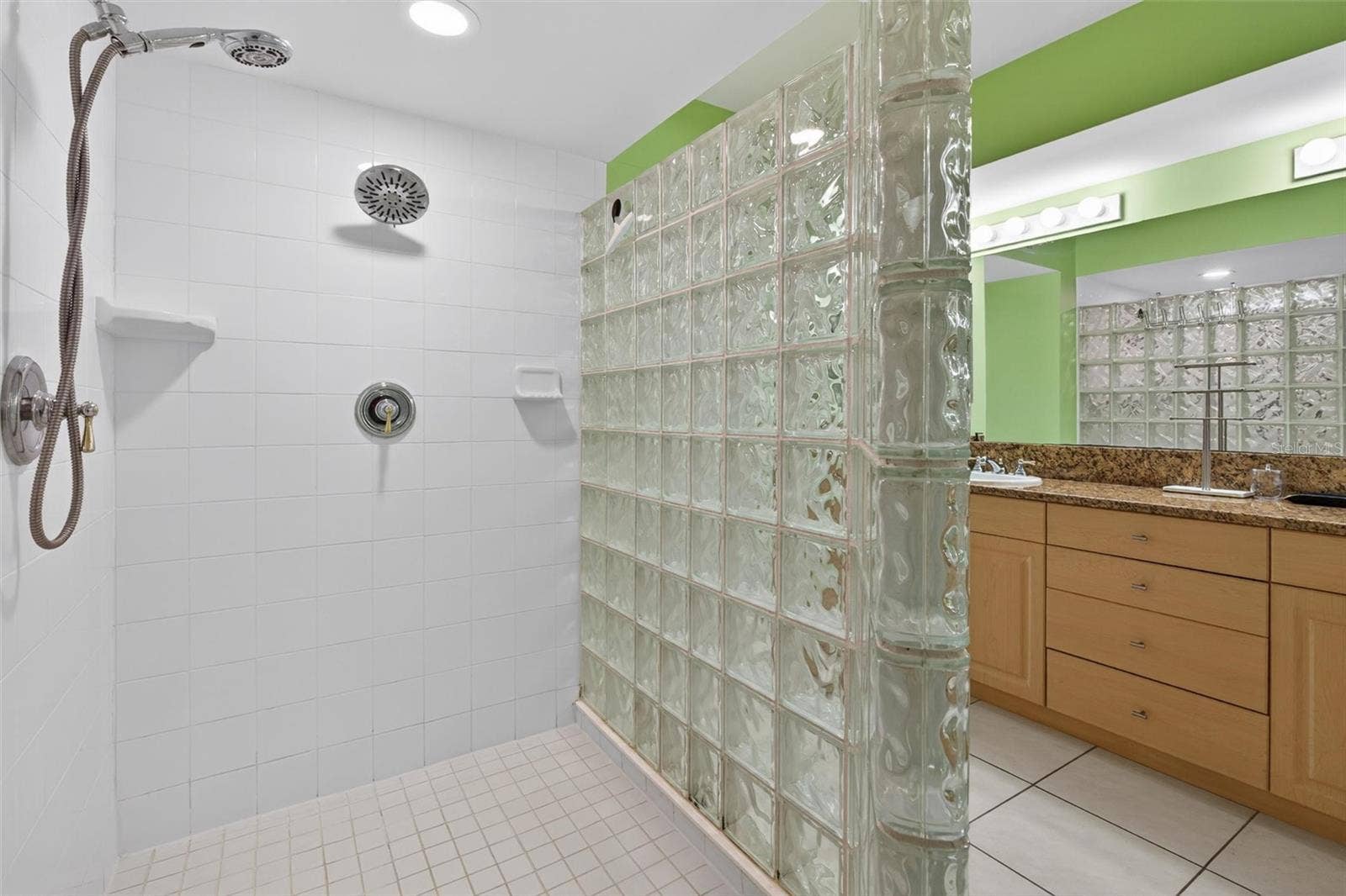 3315 S ATLANTIC AVENUE, #1406, Daytona Beach Shores, FL 32118 3315 S ATLANTIC AVENUE, #1406, Daytona Beach Shores, FL 32118