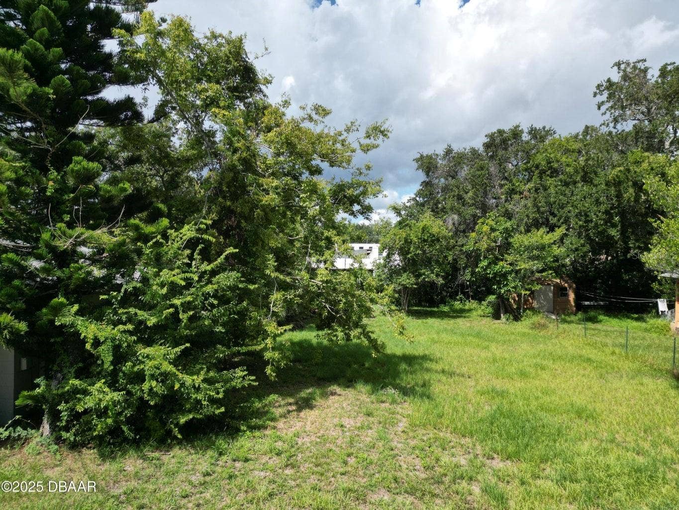 724 STATE AVENUE, Daytona Beach, FL 32117 724 STATE AVENUE, Daytona Beach, FL 32117