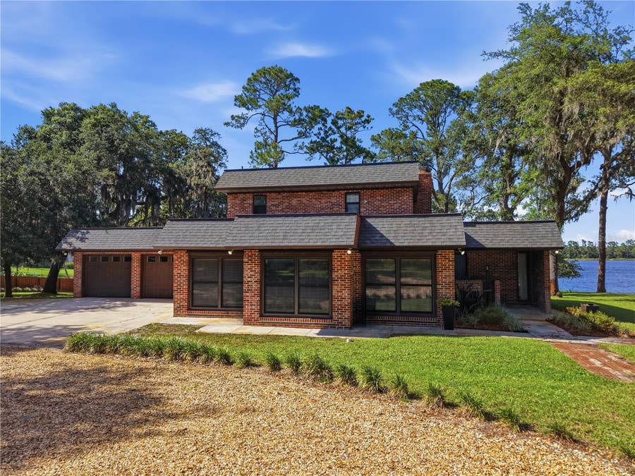 Property photo for 807 BAY TREE CIRCLE, DeLand, FL