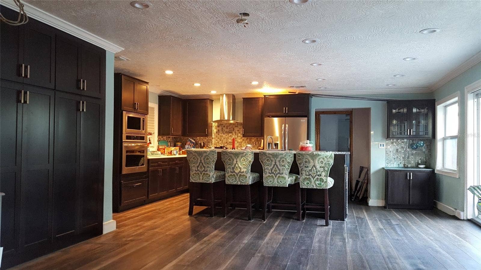 2054 EASTBROOK BOULEVARD, Winter Park, FL 32792 2054 EASTBROOK BOULEVARD, Winter Park, FL 32792