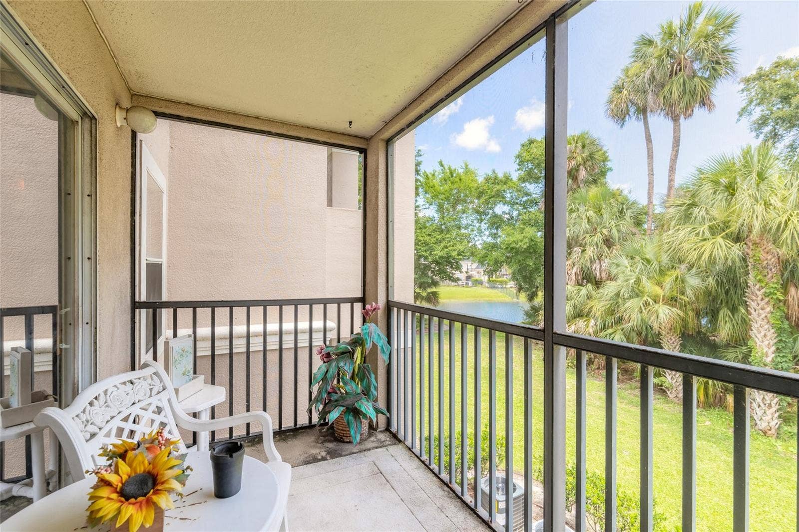 940 VILLAGE TRAIL, #2-208, Port Orange, FL 32127 940 VILLAGE TRAIL, #2-208, Port Orange, FL 32127