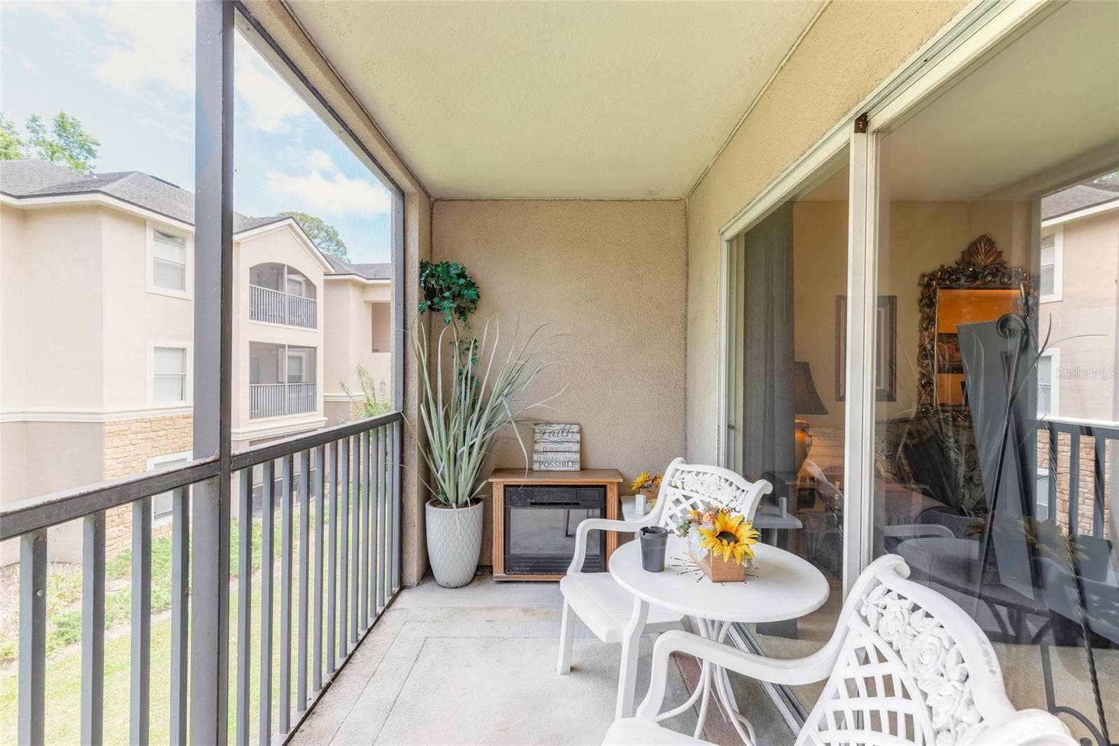 940 VILLAGE TRAIL, #2-208, Port Orange, FL 32127 940 VILLAGE TRAIL, #2-208, Port Orange, FL 32127