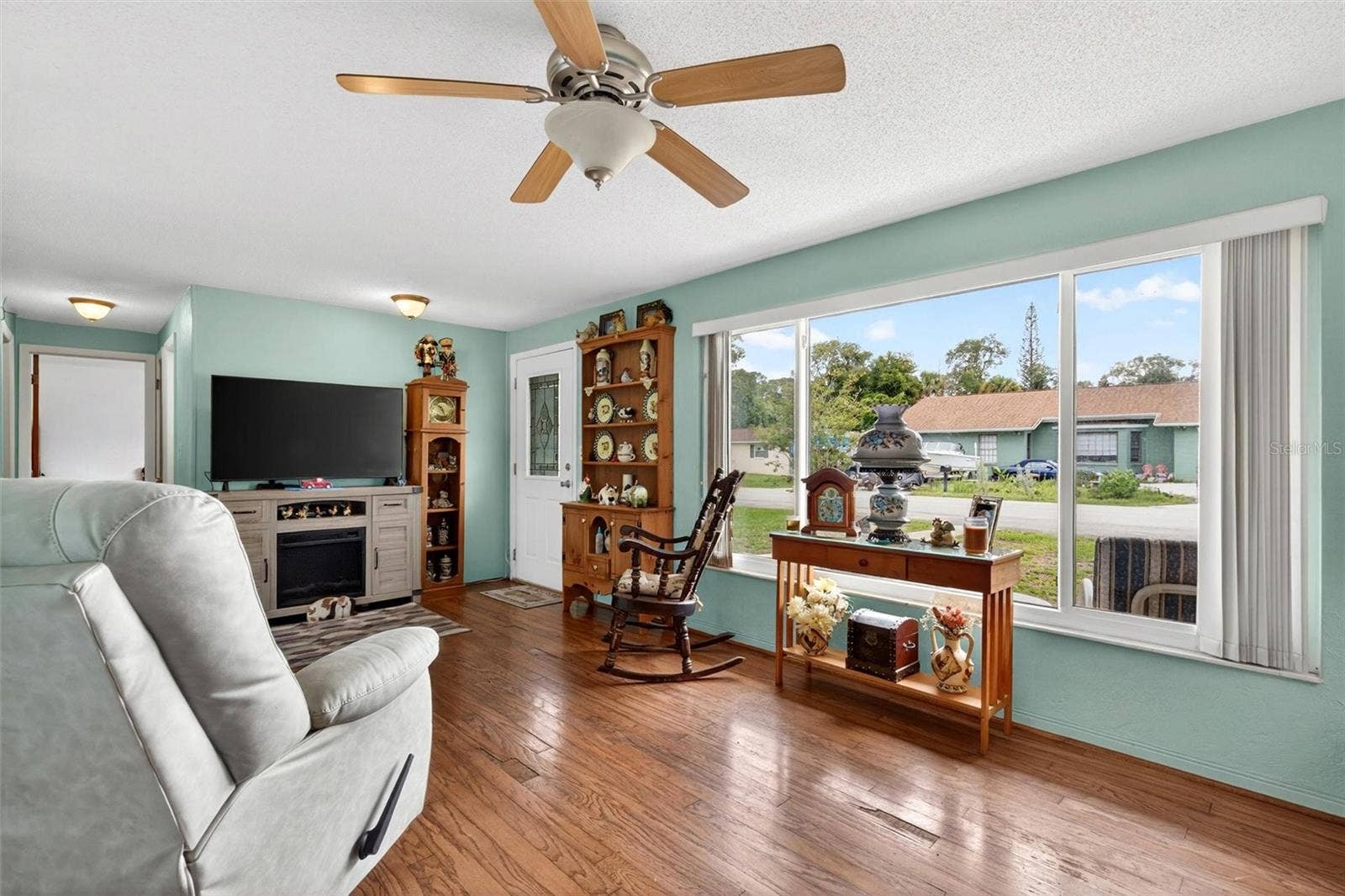 201 POINCIANA AVENUE, Port Orange, FL 32127 201 POINCIANA AVENUE, Port Orange, FL 32127