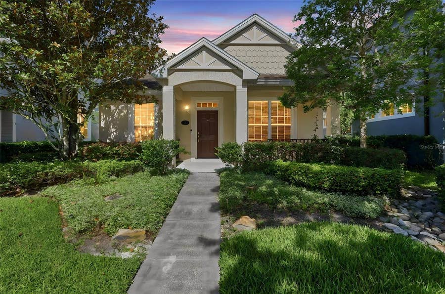 Property photo for 305 MANOR VIEW LANE, DeLand, FL