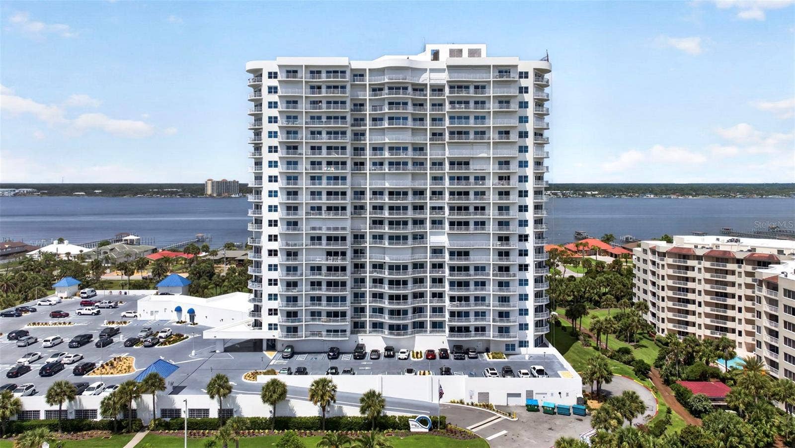 2 OCEANS WEST BOULEVARD, #905, Daytona Beach, FL 32118