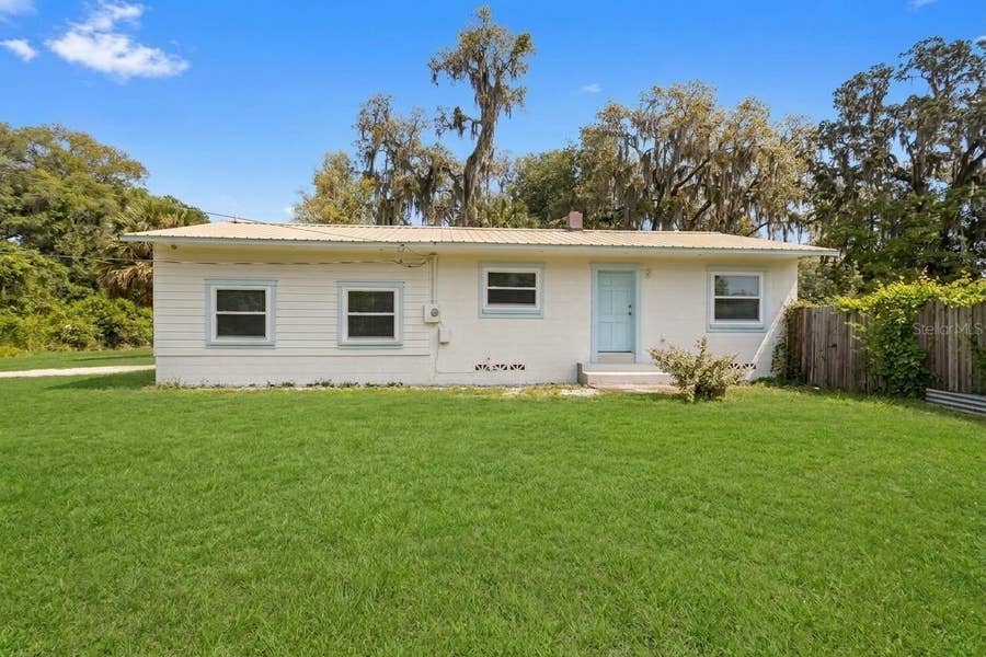 Property photo for 1429 E HOWRY AVENUE, DeLand, FL