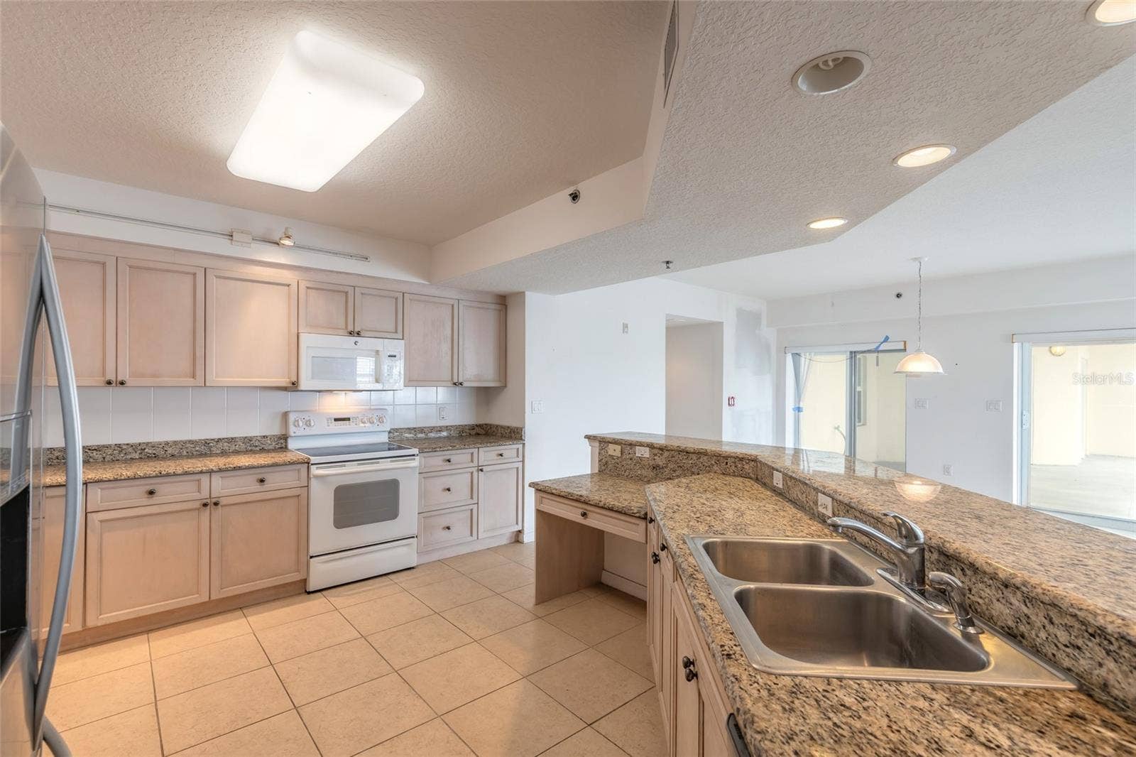 5300 S ATLANTIC AVENUE, #3-605, New Smyrna Beach, FL 32169 Kitchen