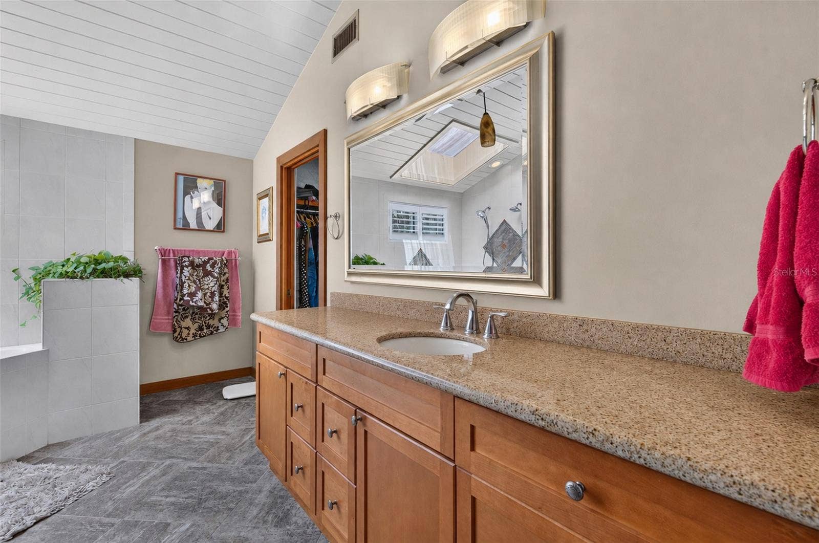 6315 PALMAS BAY CIRCLE, Port Orange, FL 32127