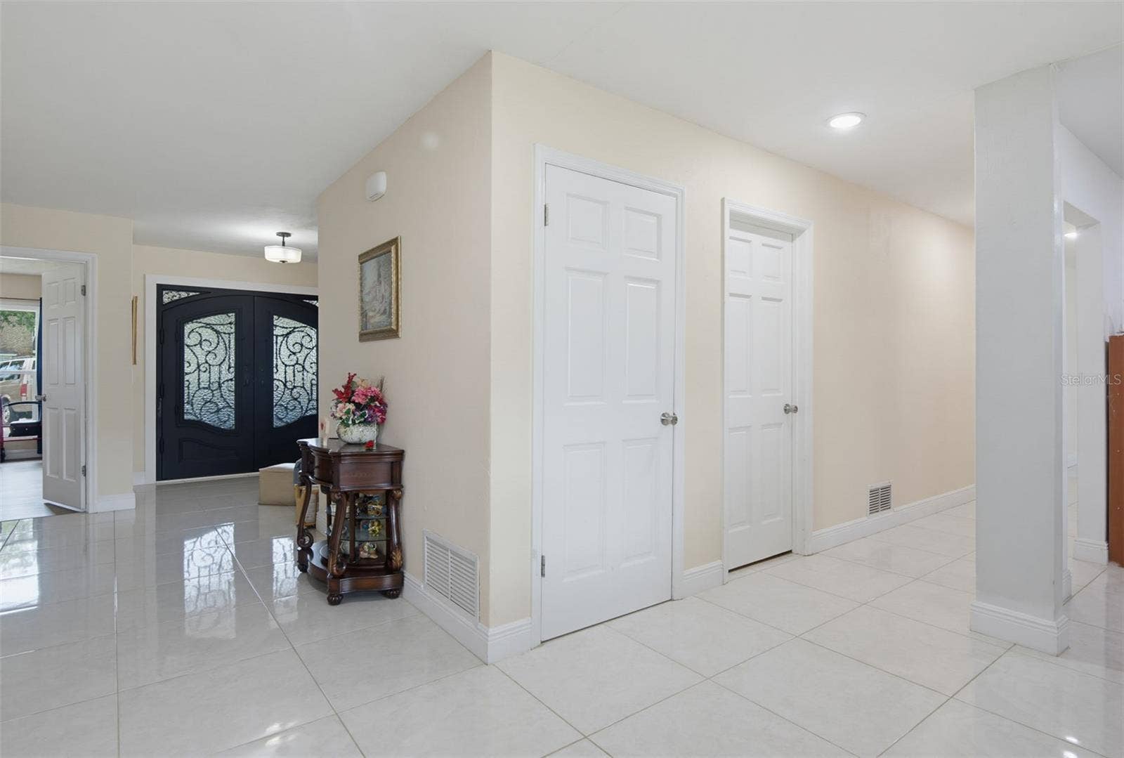 33 SANDCASTLE DRIVE, Ormond Beach, FL 32176 33 SANDCASTLE DRIVE, Ormond Beach, FL 32176