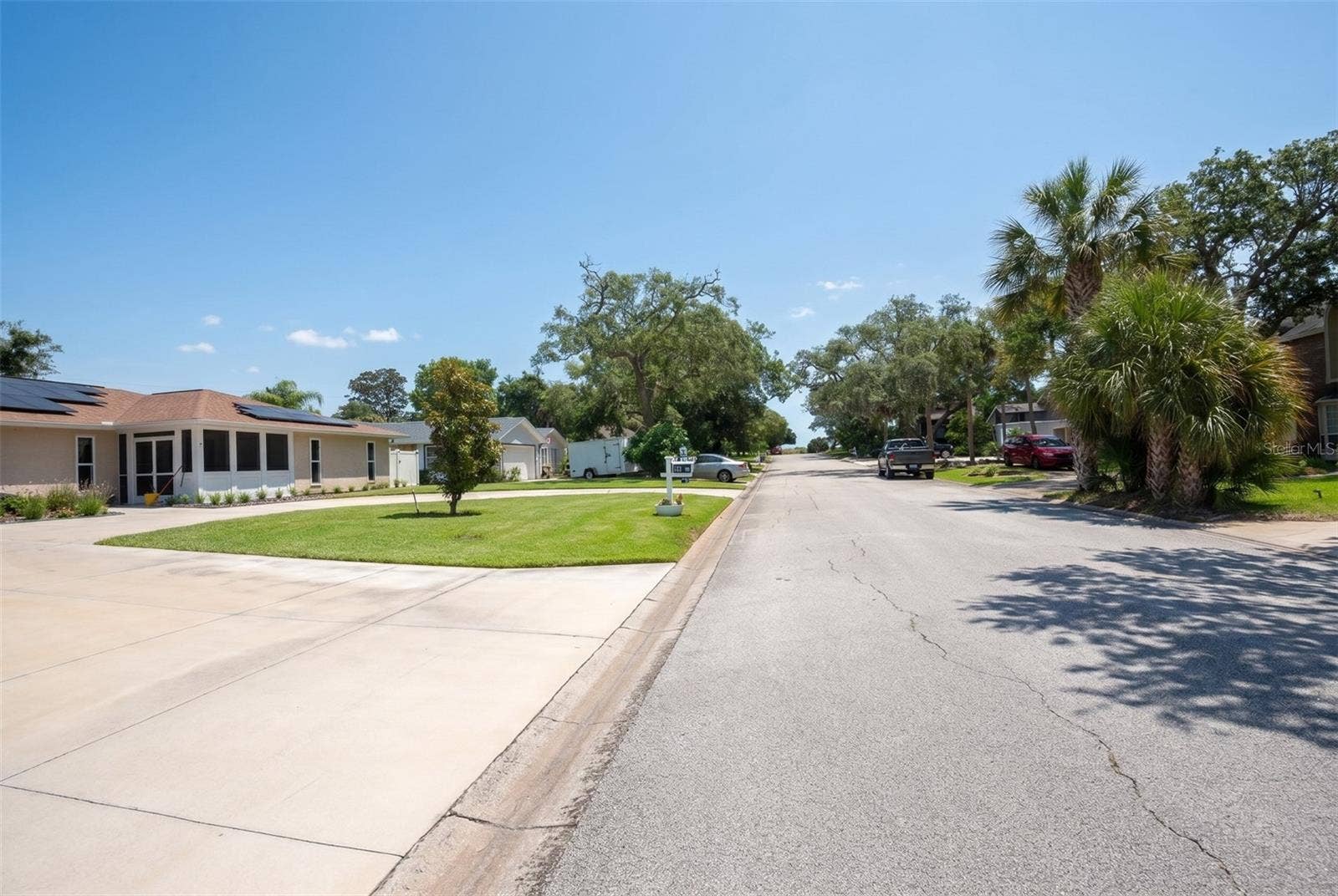 33 SANDCASTLE DRIVE, Ormond Beach, FL 32176 33 SANDCASTLE DRIVE, Ormond Beach, FL 32176
