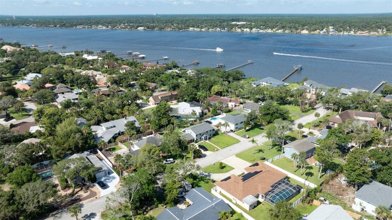 33 SANDCASTLE DRIVE, Ormond Beach, FL 32176 33 SANDCASTLE DRIVE, Ormond Beach, FL 32176