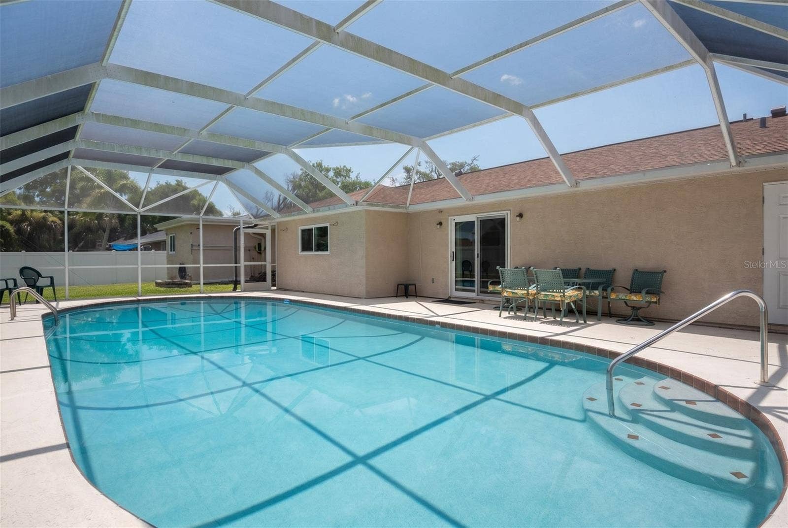 33 SANDCASTLE DRIVE, Ormond Beach, FL 32176 33 SANDCASTLE DRIVE, Ormond Beach, FL 32176