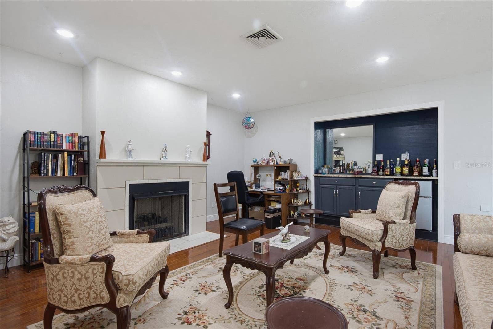 33 SANDCASTLE DRIVE, Ormond Beach, FL 32176 33 SANDCASTLE DRIVE, Ormond Beach, FL 32176