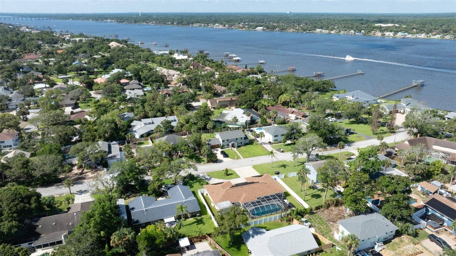 33 SANDCASTLE DRIVE, Ormond Beach, FL 32176 33 SANDCASTLE DRIVE, Ormond Beach, FL 32176