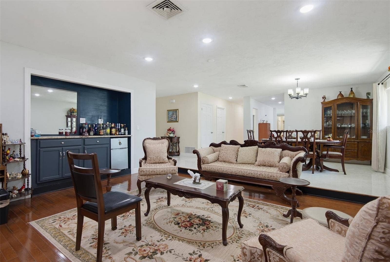 33 SANDCASTLE DRIVE, Ormond Beach, FL 32176 Family Room