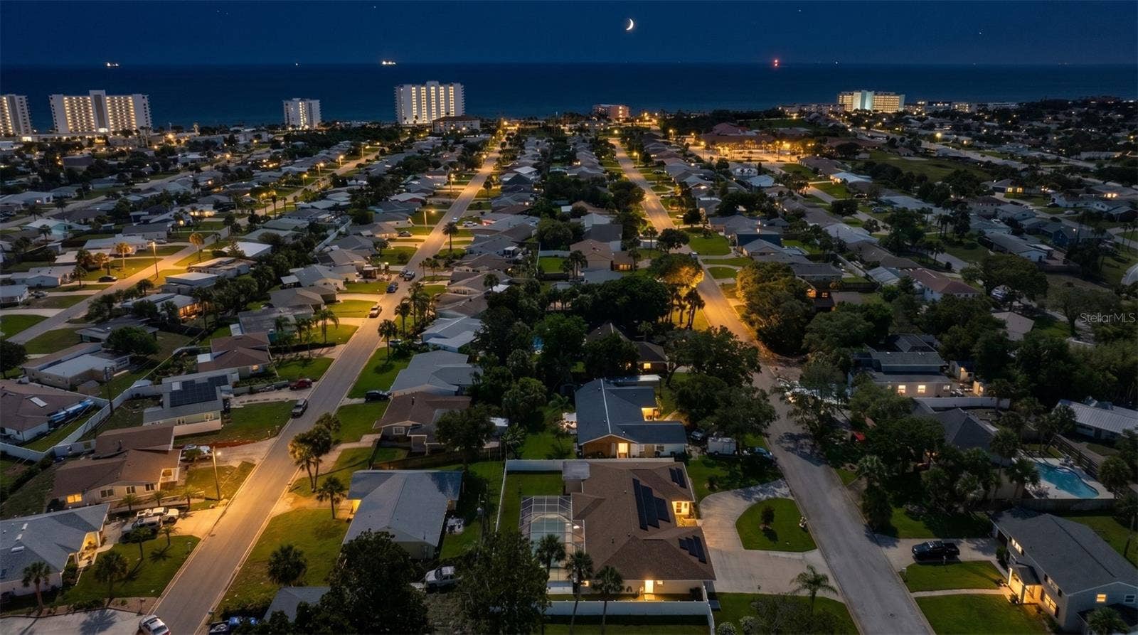 33 SANDCASTLE DRIVE, Ormond Beach, FL 32176 33 SANDCASTLE DRIVE, Ormond Beach, FL 32176