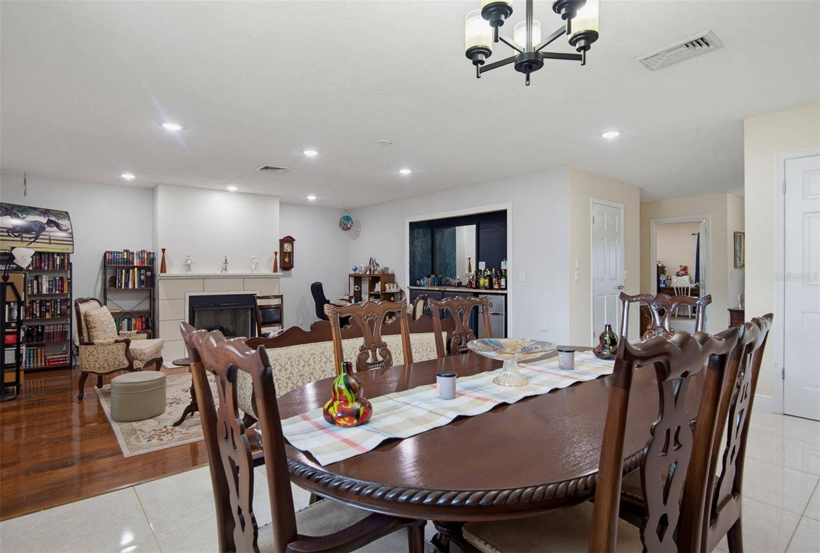 33 SANDCASTLE DRIVE, Ormond Beach, FL 32176 33 SANDCASTLE DRIVE, Ormond Beach, FL 32176