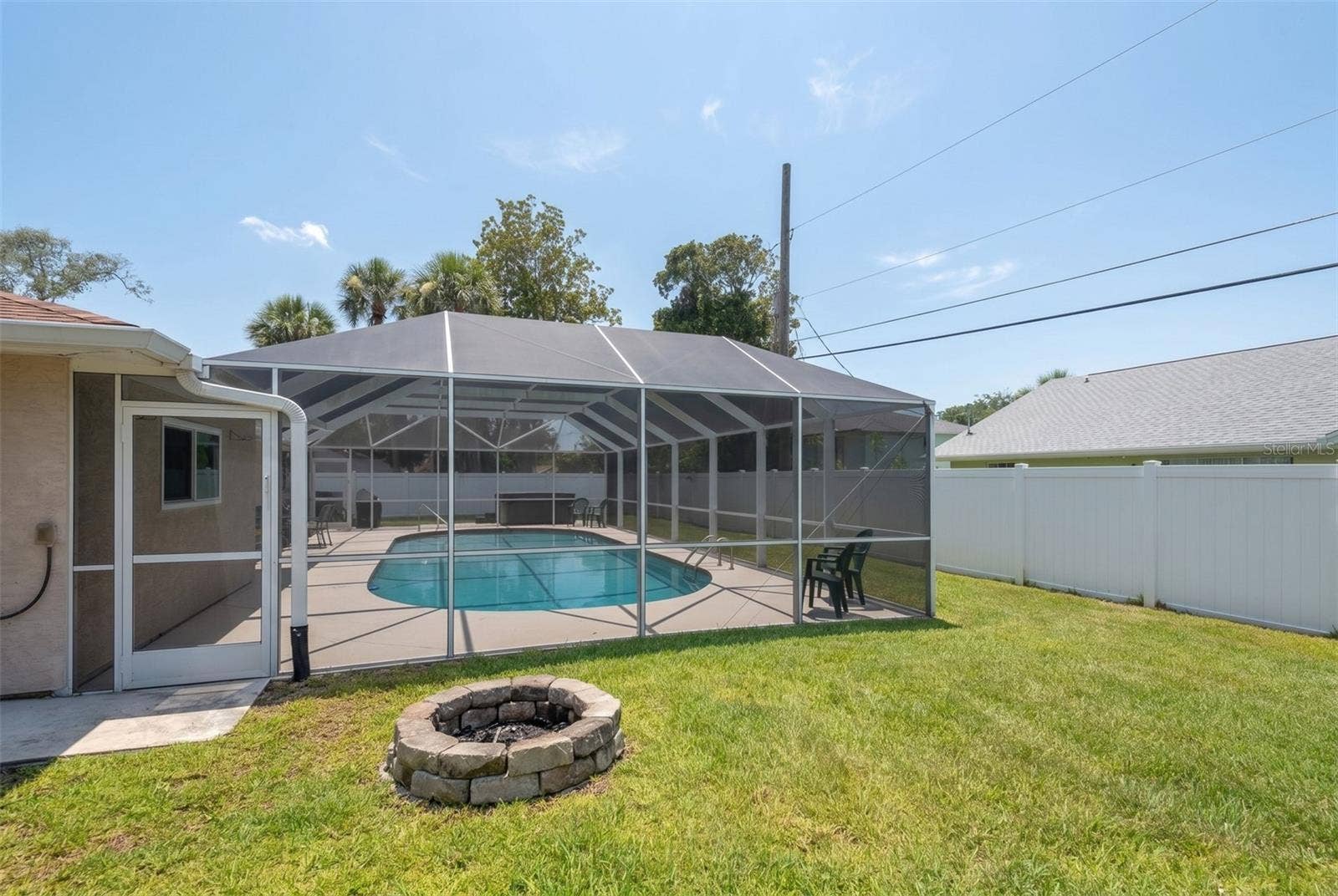 33 SANDCASTLE DRIVE, Ormond Beach, FL 32176 33 SANDCASTLE DRIVE, Ormond Beach, FL 32176