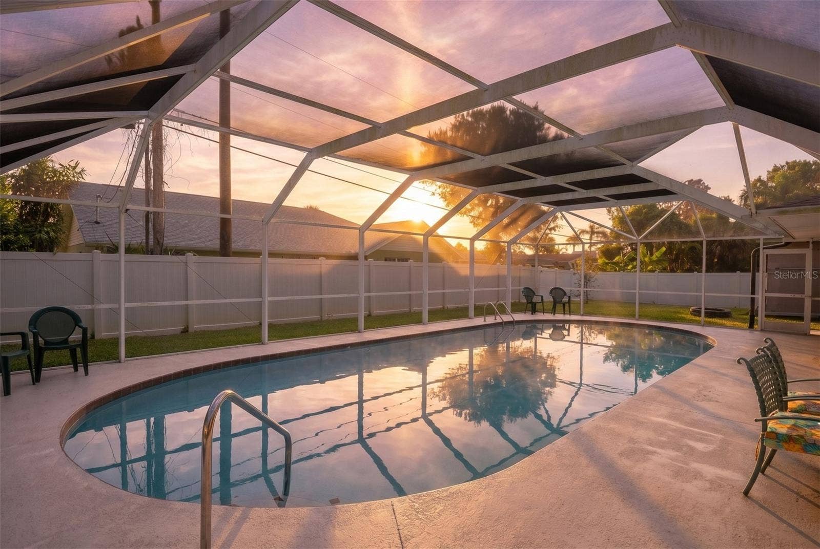 33 SANDCASTLE DRIVE, Ormond Beach, FL 32176 33 SANDCASTLE DRIVE, Ormond Beach, FL 32176