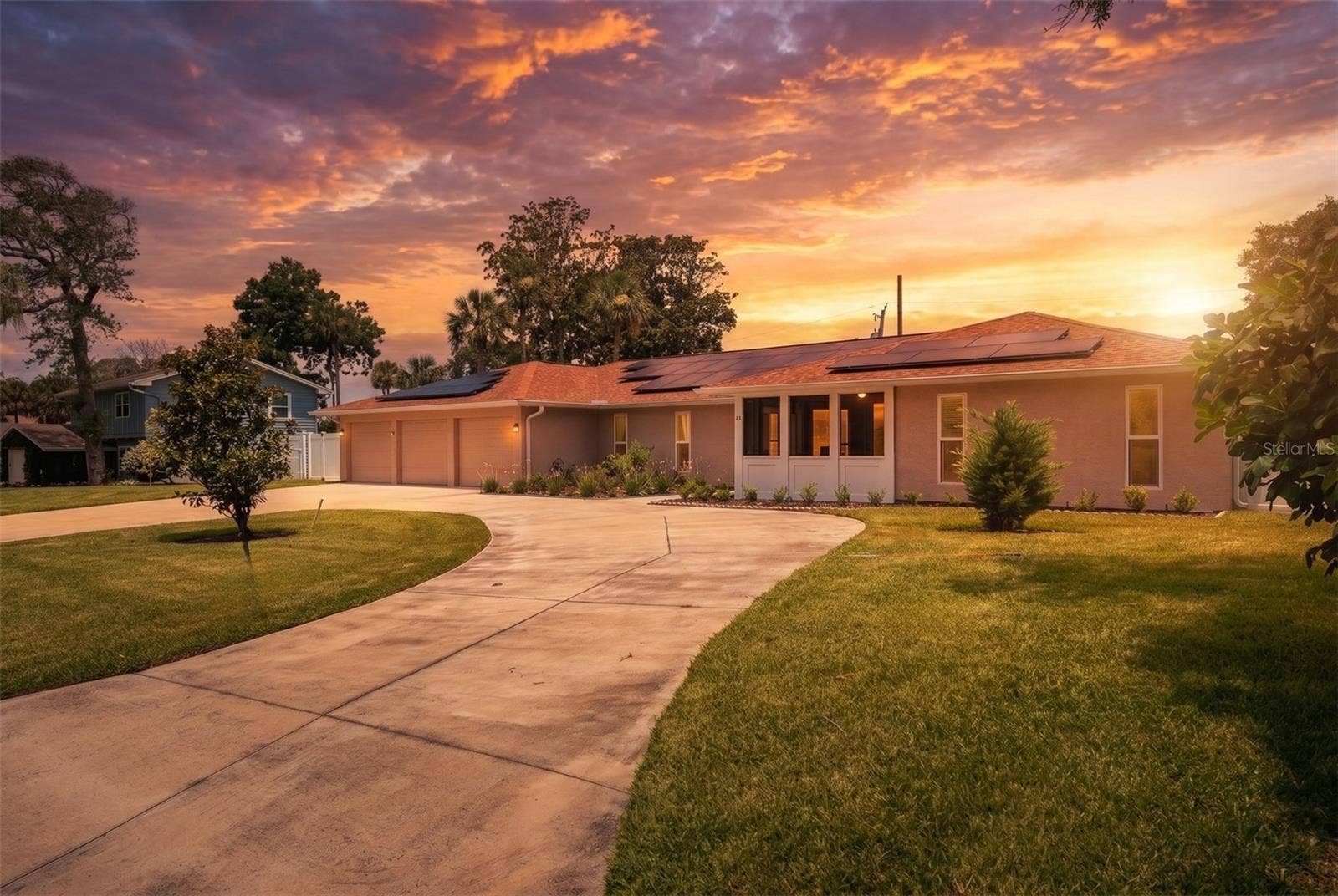33 SANDCASTLE DRIVE, Ormond Beach, FL 32176 33 SANDCASTLE DRIVE, Ormond Beach, FL 32176