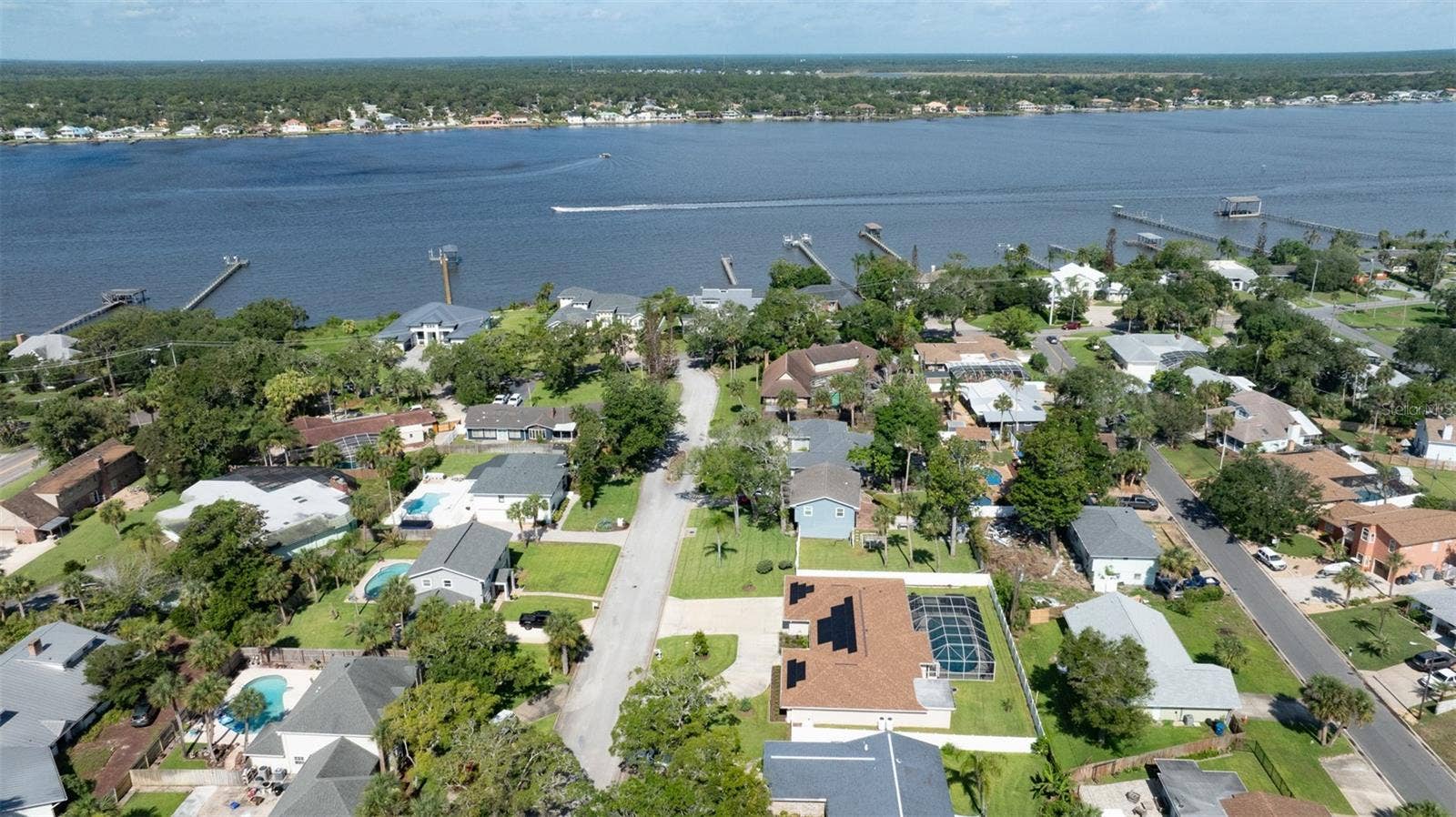 33 SANDCASTLE DRIVE, Ormond Beach, FL 32176 33 SANDCASTLE DRIVE, Ormond Beach, FL 32176