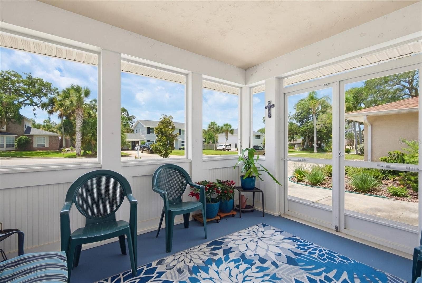 33 SANDCASTLE DRIVE, Ormond Beach, FL 32176 Front Porch