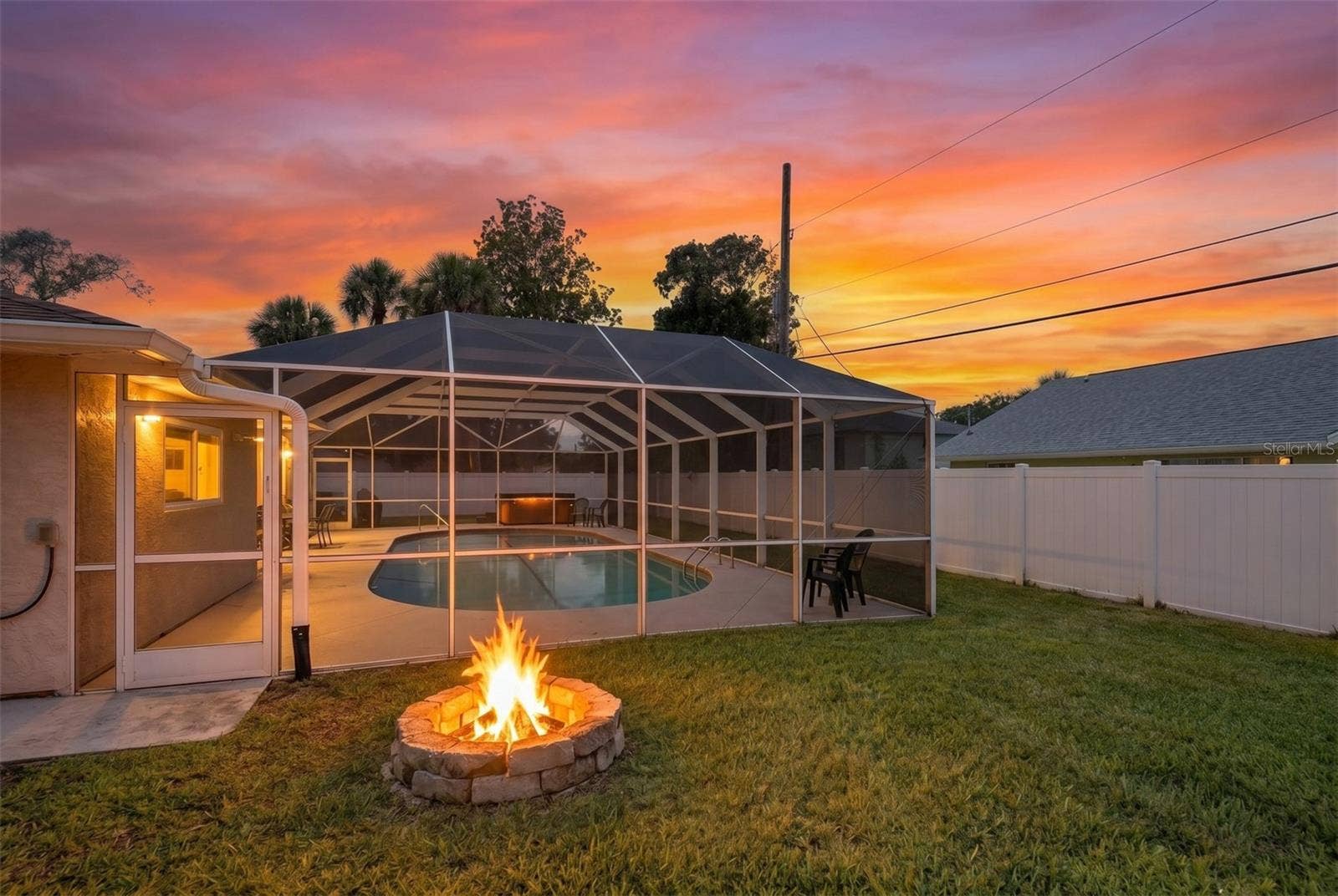 33 SANDCASTLE DRIVE, Ormond Beach, FL 32176 33 SANDCASTLE DRIVE, Ormond Beach, FL 32176