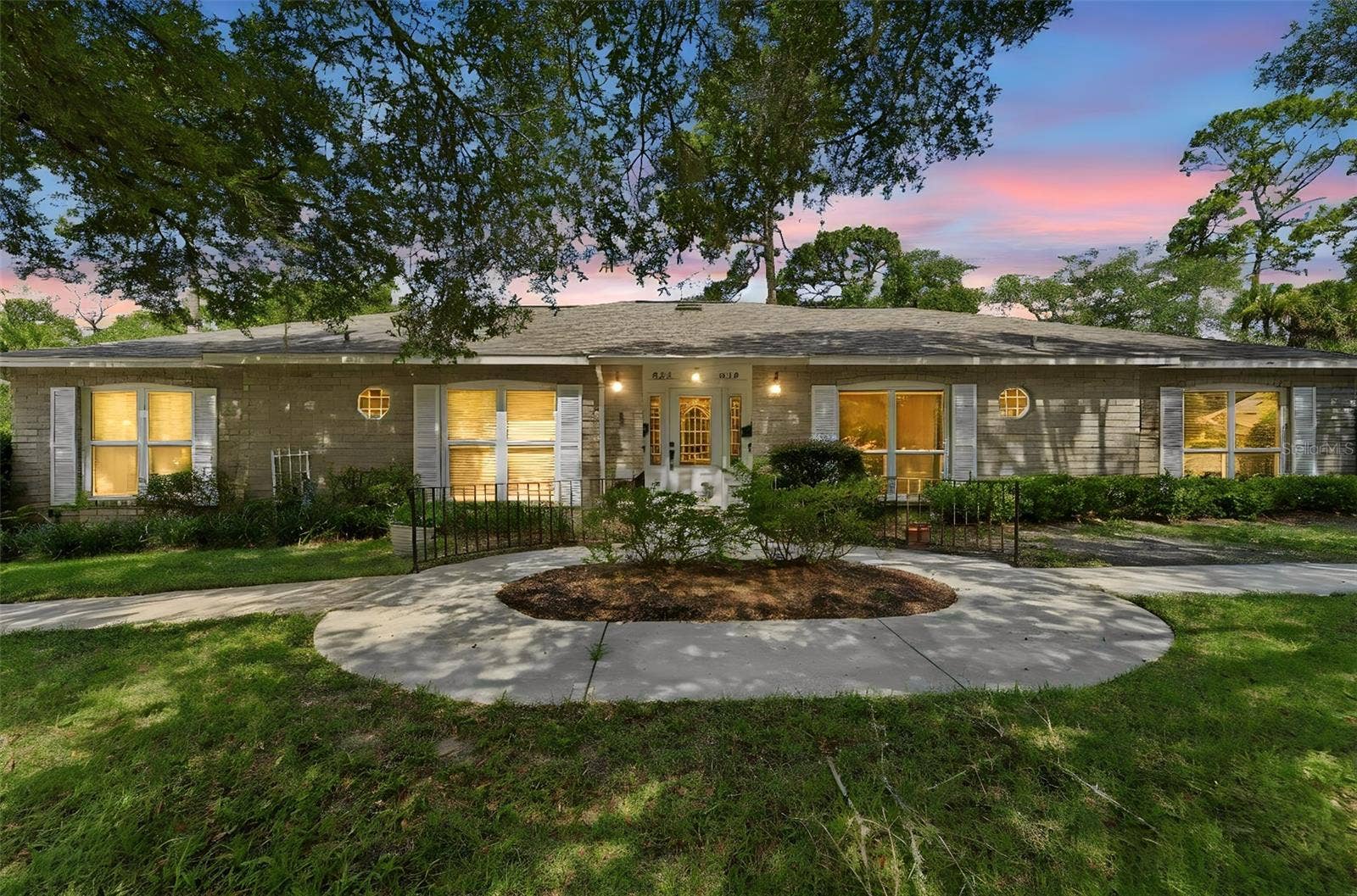 820 S HILL AVENUE, #40, Deland, FL 32724