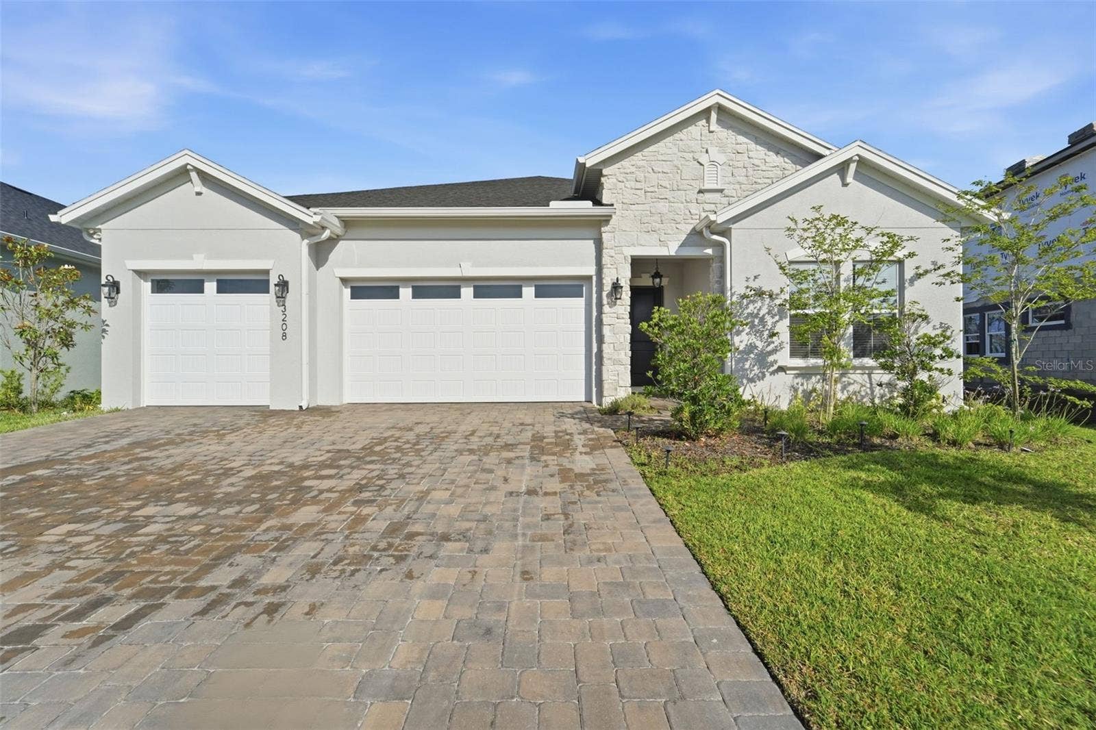 3208 LEGENDS PRESERVE DRIVE, Daytona Beach, FL 32124 3208 LEGENDS PRESERVE DRIVE, Daytona Beach, FL 32124