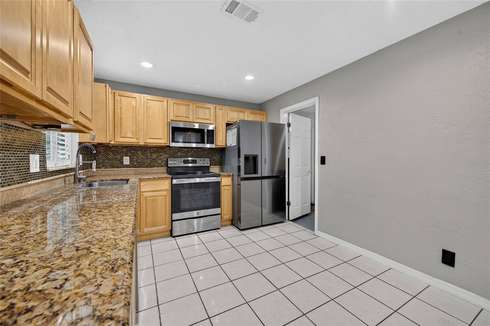1107 4TH STREET, Port Orange, FL 32129