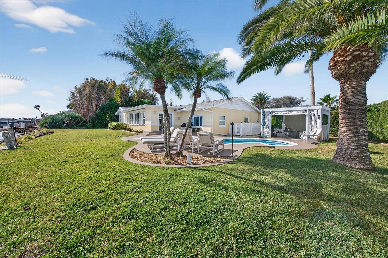 130 REEF ROAD, South Daytona, FL 32119 130 REEF ROAD, South Daytona, FL 32119
