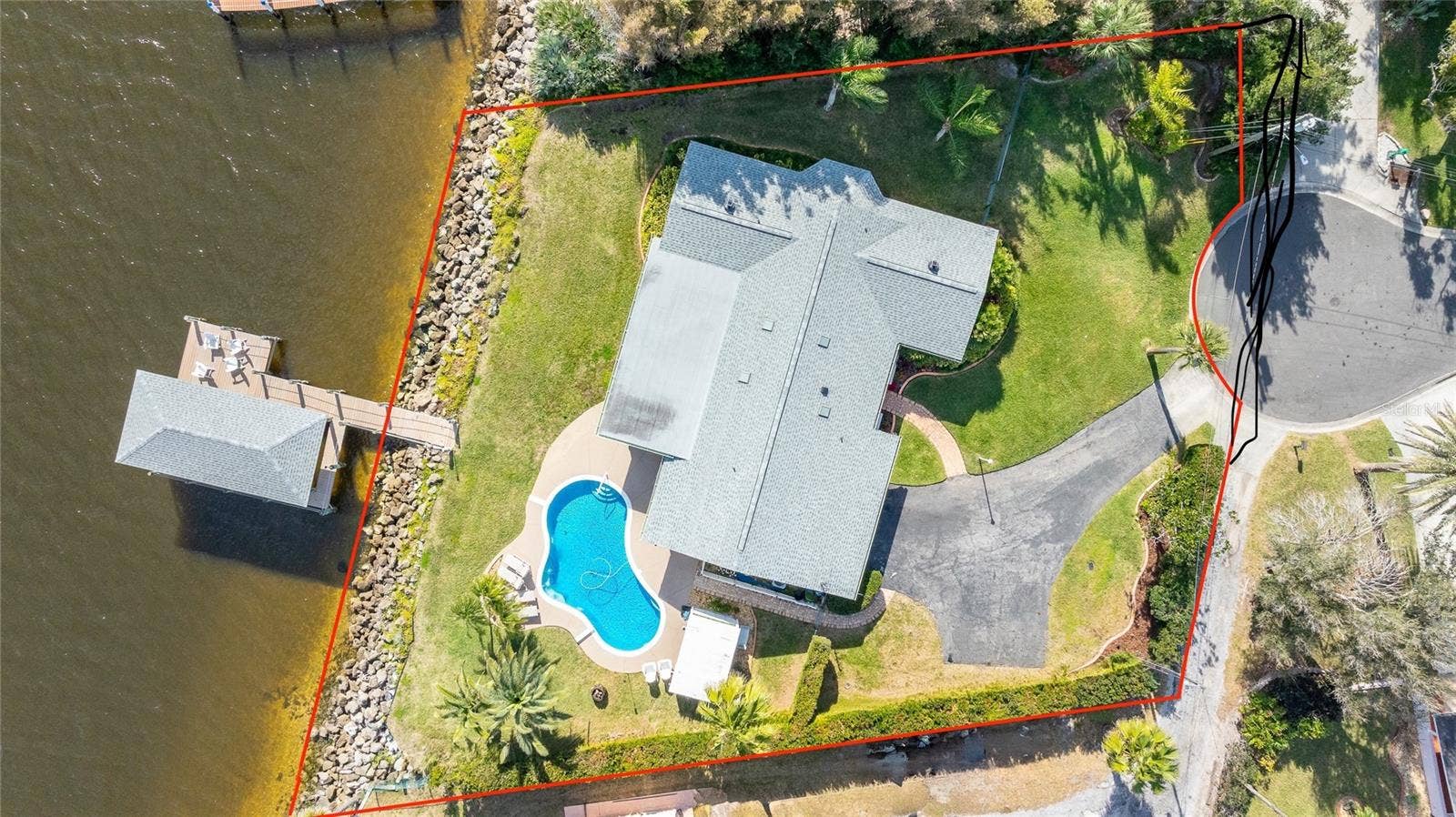 130 REEF ROAD, South Daytona, FL 32119 130 REEF ROAD, South Daytona, FL 32119