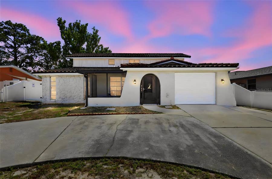 Property photo for 9100 SUFFOLK LANE, Port Richey, FL