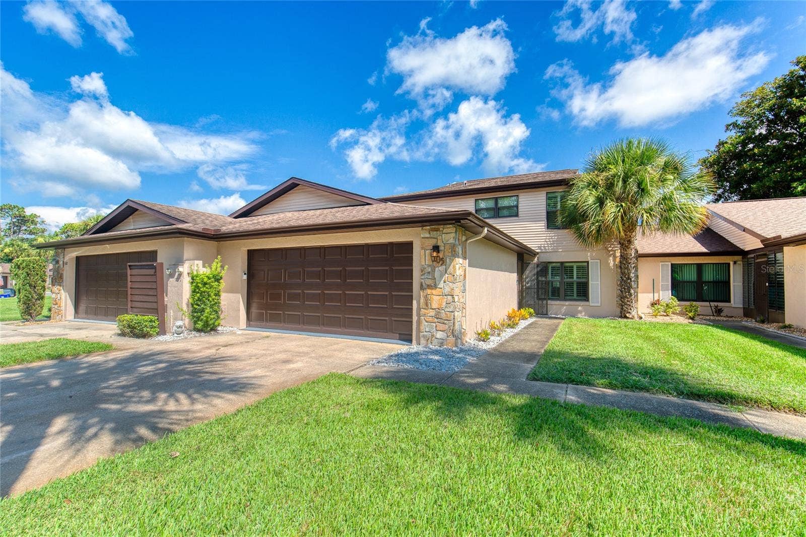 105 DEER LAKE CIRCLE, Ormond Beach, FL 32174 105 DEER LAKE CIRCLE, Ormond Beach, FL 32174